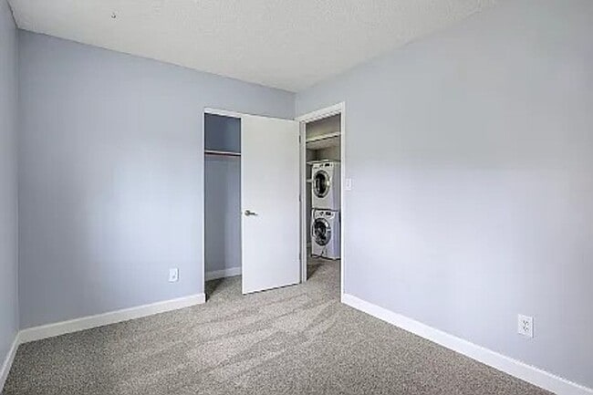 Building Photo - 8132 Bold Forbes Ct