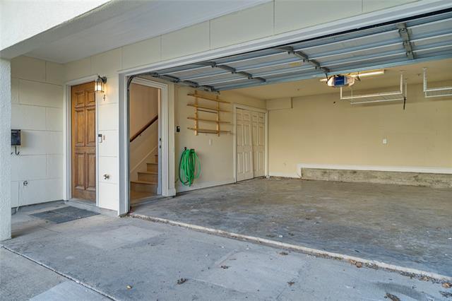 Building Photo - 5617 Lindell Ave