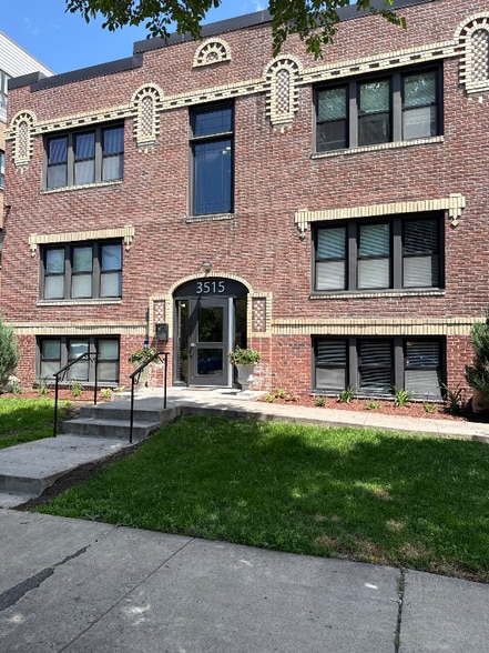 Building Photo - 3515 2nd Ave S