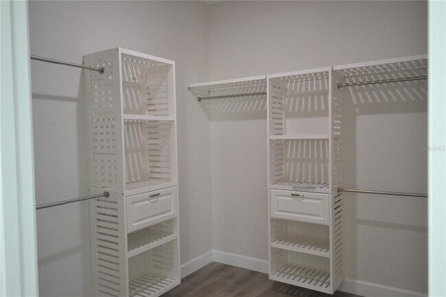 Building Photo - 6474 Taylor Ct