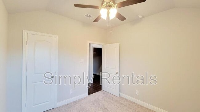 Building Photo - Brindle Dr. 1417