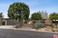 Building Photo - 3235 Steven Dr