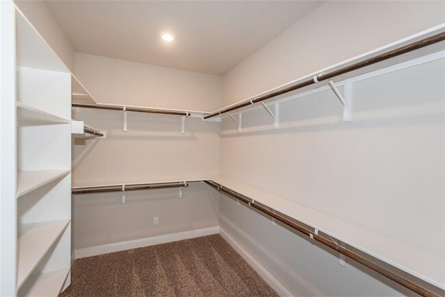 Building Photo - 15804 Cinca Terra Dr