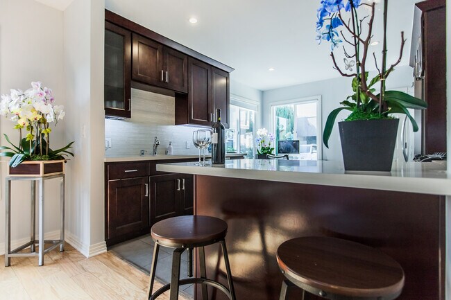 Building Photo - 8261 W 4th St