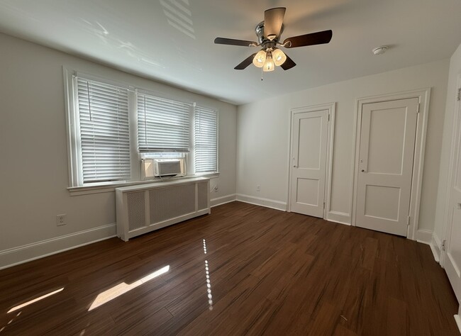 Building Photo - 51 E Montana-