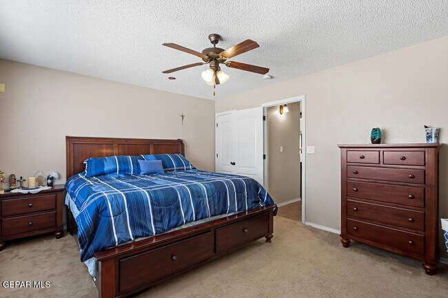 Building Photo - 14413 Desert Sage Dr