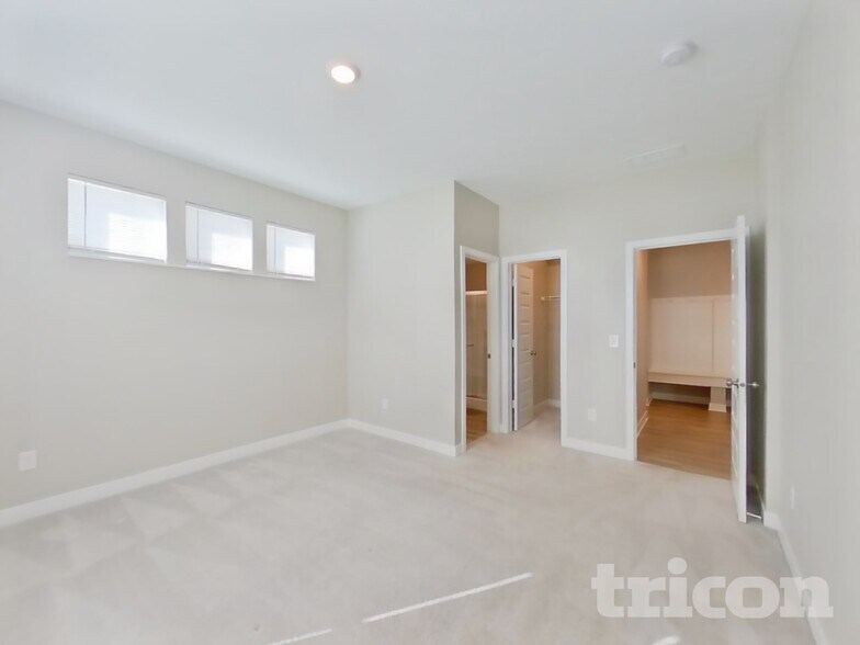 Building Photo - 4883 Morenci Ct