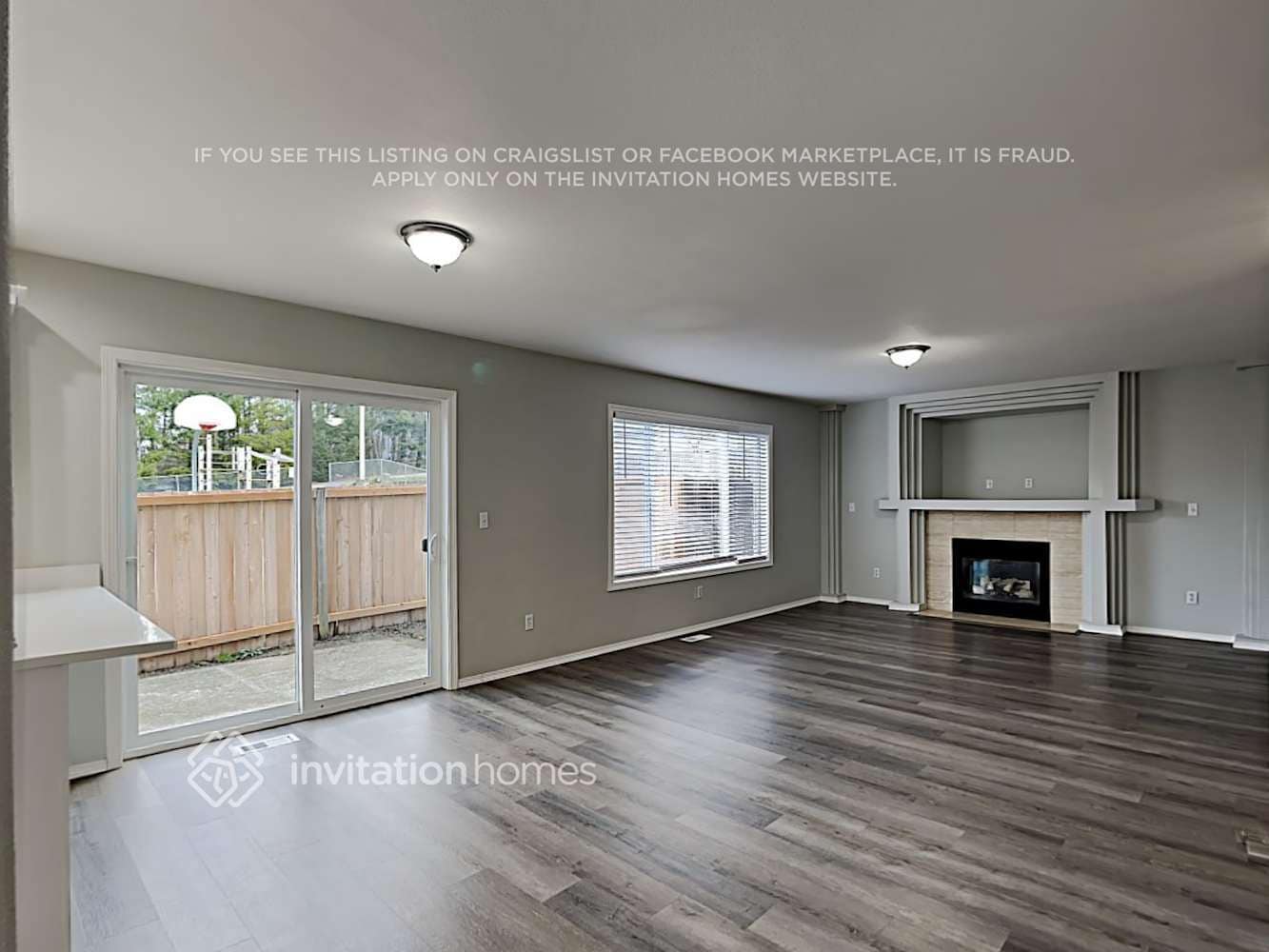 Building Photo - 1517 201st St E