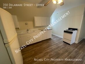 Building Photo - 350 Delaware St