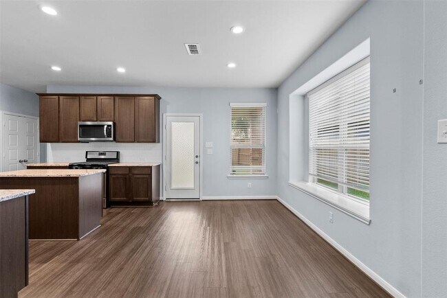 Building Photo - 18010 Wagstaff Wy