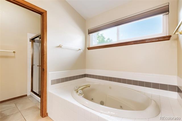 Building Photo - 1117 Ridgeview Cir