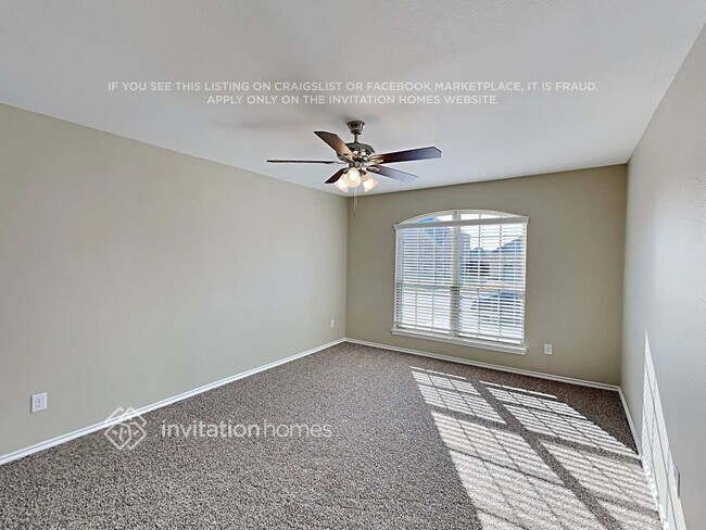 Building Photo - 539 Clearlake Dr