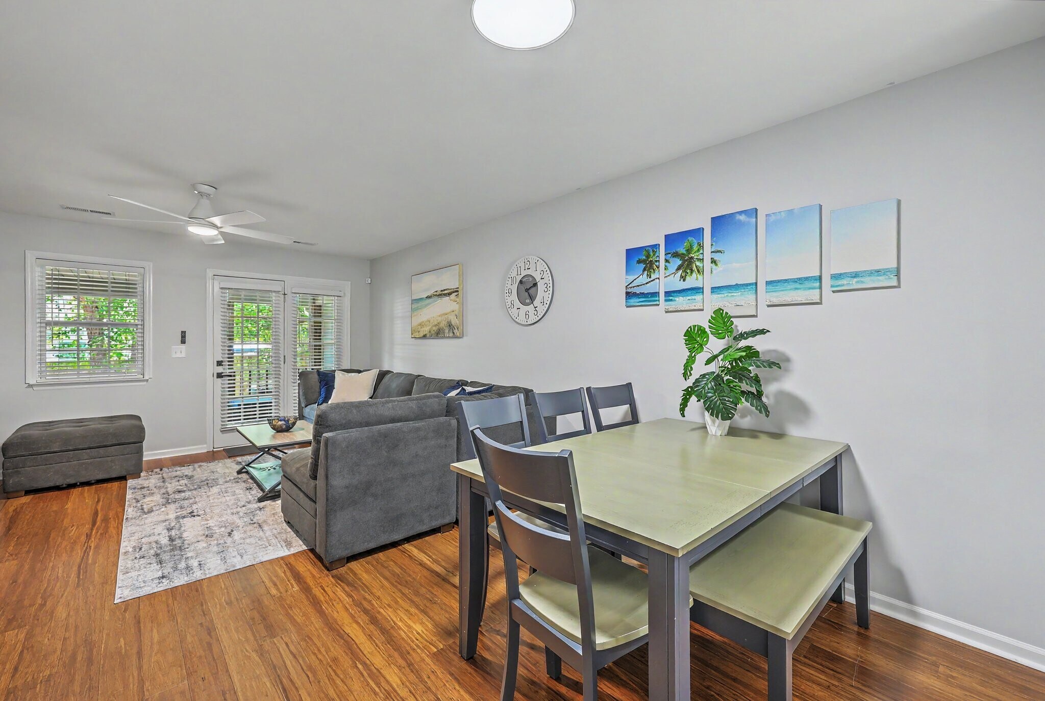 Building Photo - 549 Tayrn Dr