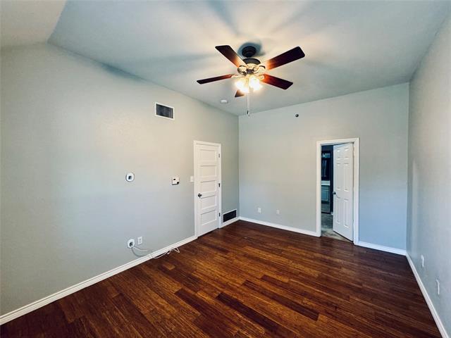 Building Photo - 1508 Villars St