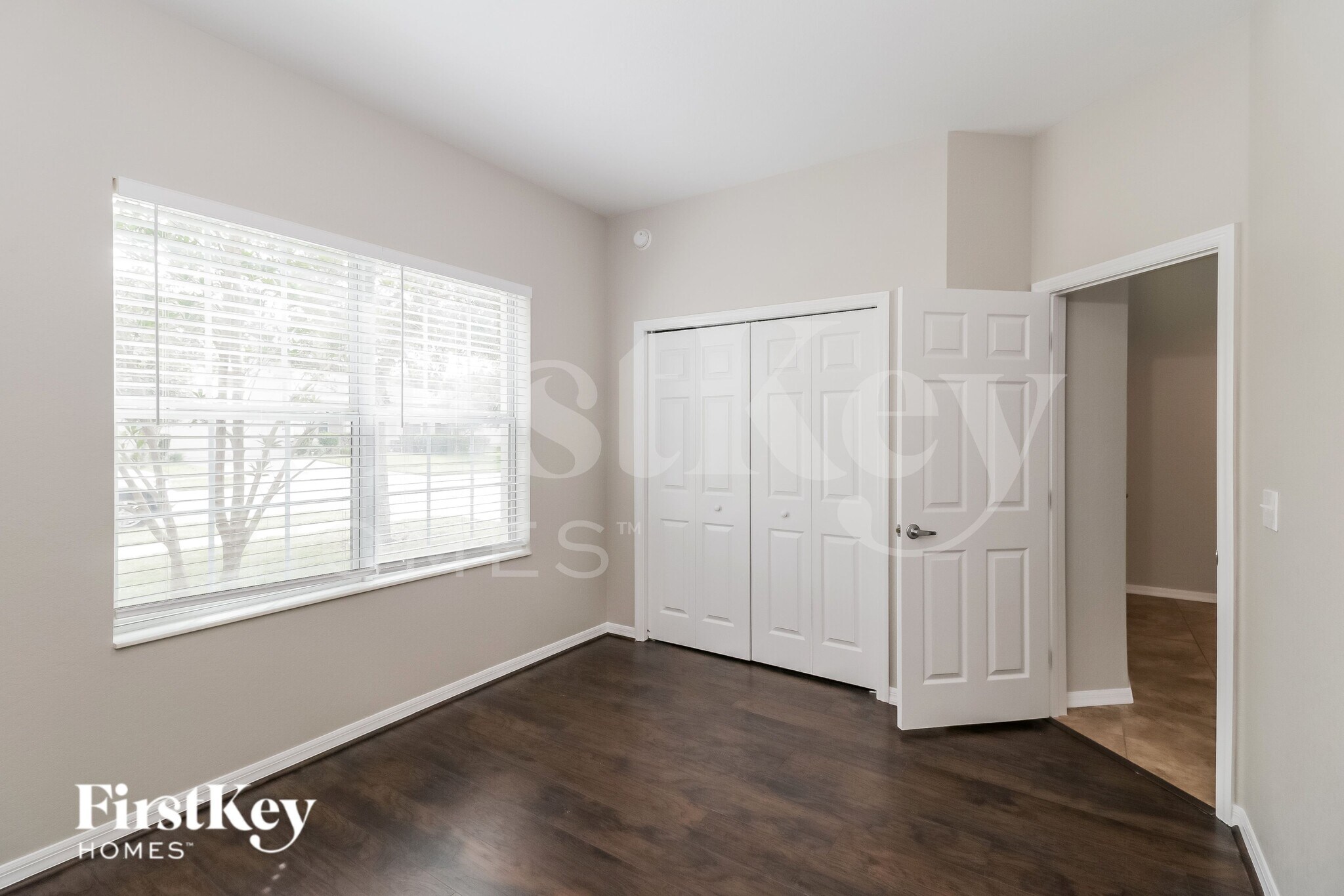 Building Photo - 6127 Evansbrook Dr