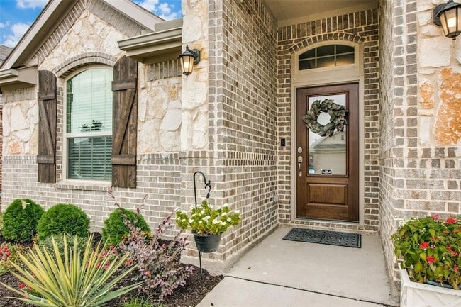 Building Photo - 14813 Gilley Ln