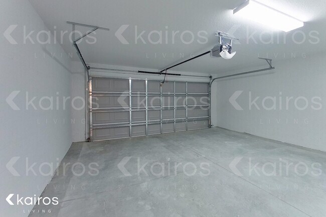 Building Photo - 409 Marion Oaks Pass