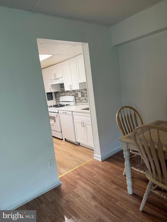 Building Photo - 2628 Welsh Rd