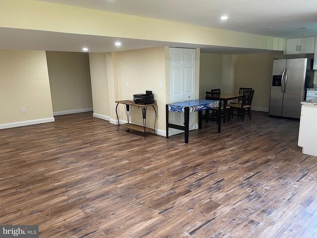 Building Photo - 3764 Wigan Dr