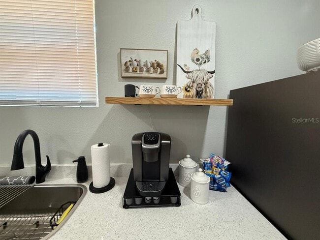 Building Photo - 1183 Chestnut St