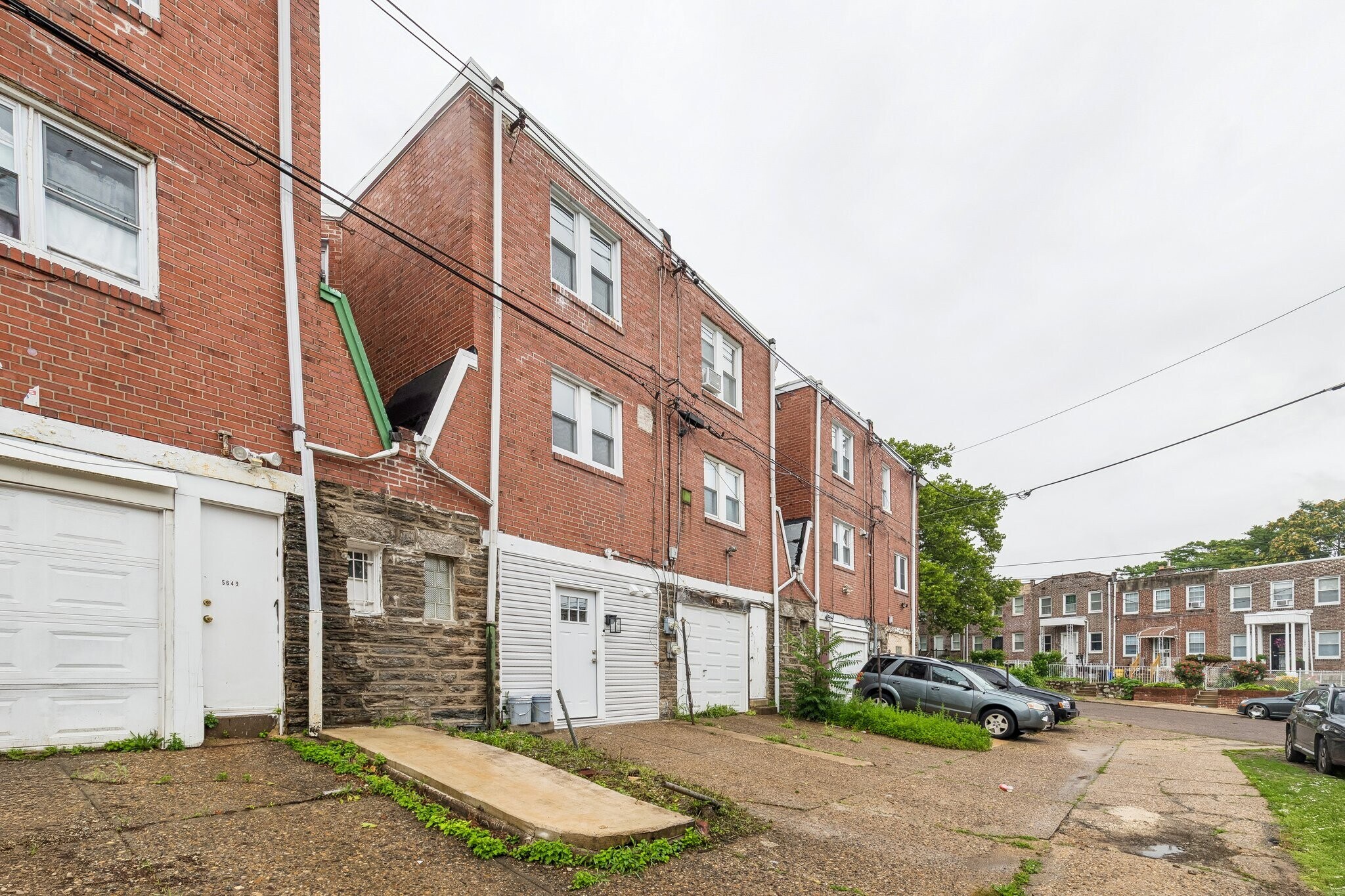 Building Photo - 5651 N 20th St
