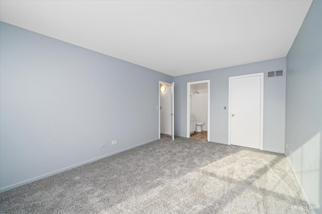 Building Photo - 967 Serendipity Dr