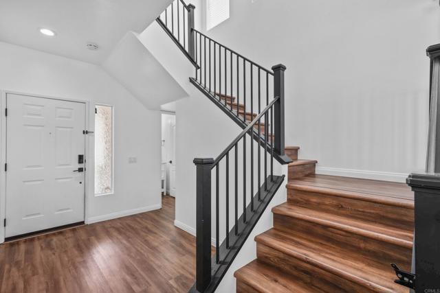 Building Photo - 1228 La Vida Ct