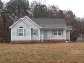 Building Photo - 1400 Squire Ridge Dr