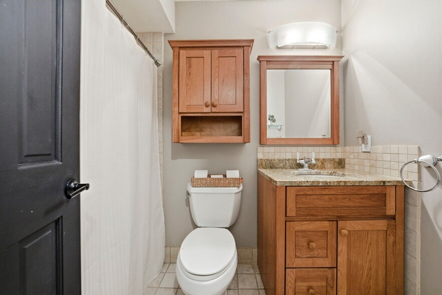 Building Photo - 160 Overlook Dr