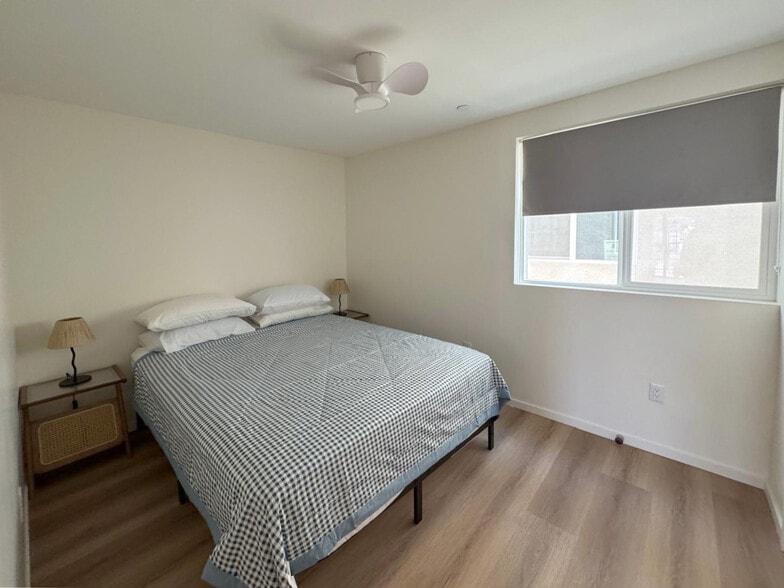 Building Photo - 4548 Huntington Dr S