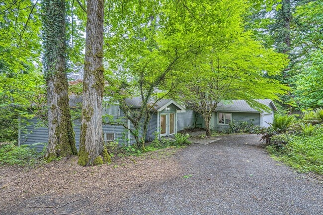 Building Photo - Available NOW! Waterfront >> Newly Remodel...