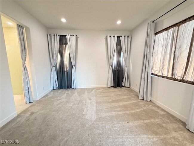 Building Photo - 724 Omaggio Pl