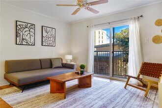 Building Photo - 1422 Collier St