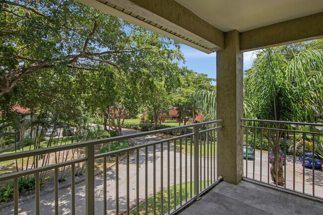 Building Photo - 1780 Palm Cove Blvd