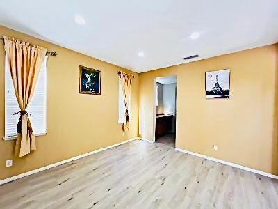 Building Photo - 17231 Greentree Dr