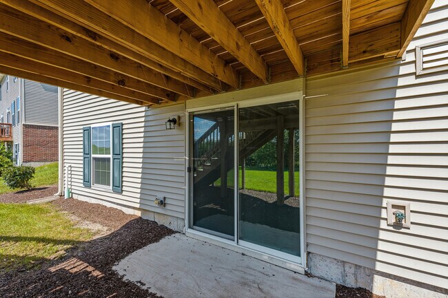 Building Photo - 24919 McCormick Way