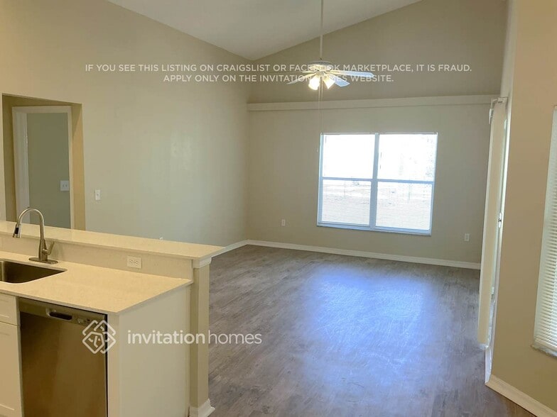 Building Photo - 106 Quiet Oak Ct