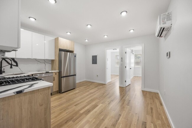 Building Photo - 294 Hoboken Ave
