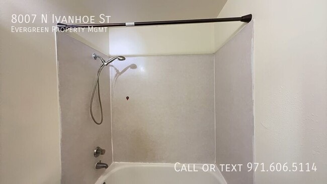 Building Photo - 8007 N Ivanhoe St