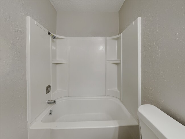 Building Photo - 7410 Soledad Dr