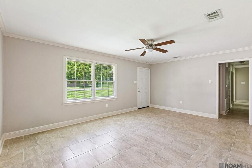 Building Photo - 8977 Nolen Dr