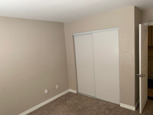 Building Photo - 16185 Tawney Ridge Ln