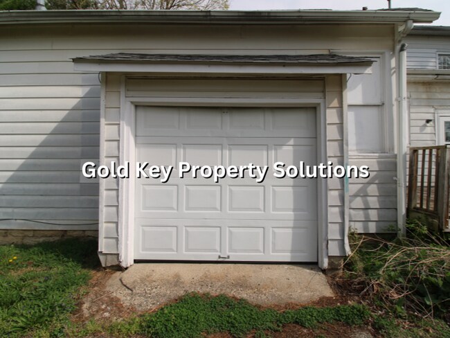 Building Photo - 803-807 High Street