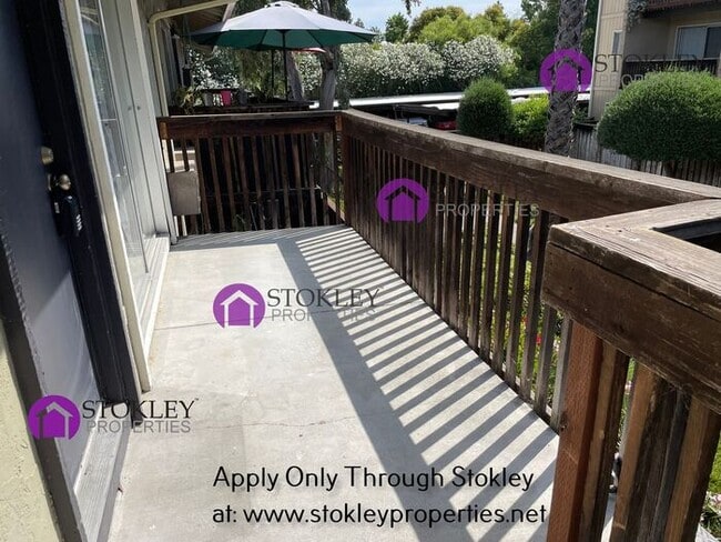 Building Photo - 1060 Oak Grove Rd