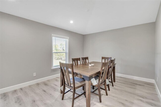 Building Photo - 6193 Cabal Ln