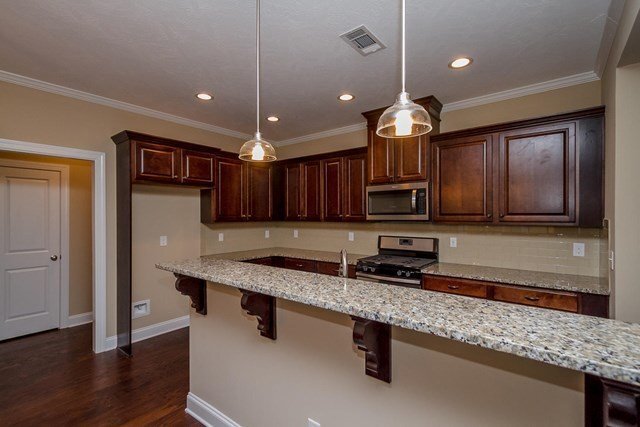 Building Photo - 558 Bunchgrass St