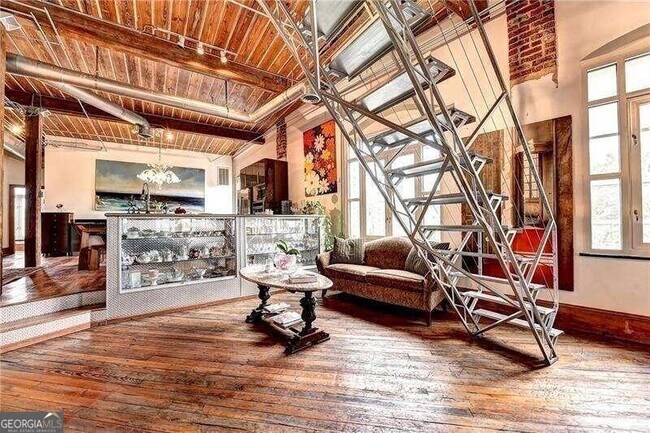 Building Photo - 161 Mangum St SW