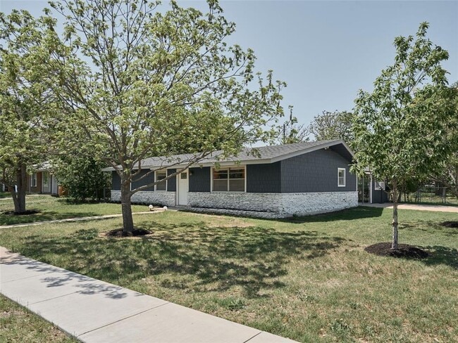 Building Photo - 7706 Delafield Ln