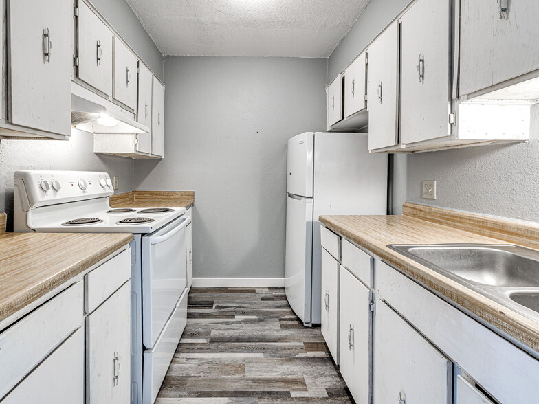 3BR - Blue Sky Apartments