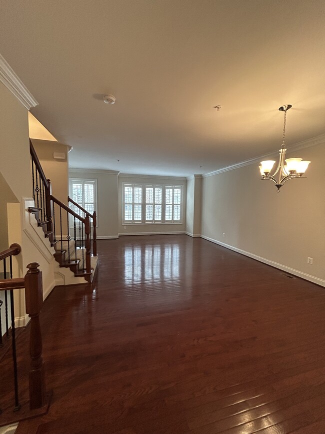 Building Photo - 617 Sprintsail Way